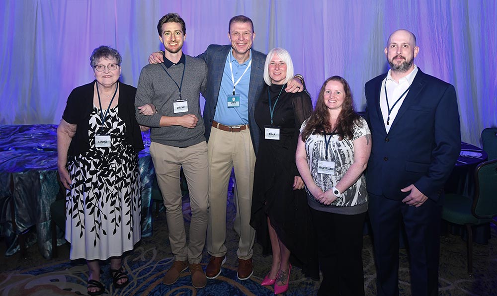 Group photo of employees and volunteers